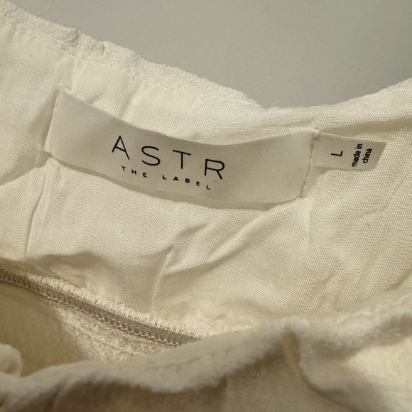 Cream astr tank top - Picture 5 of 5